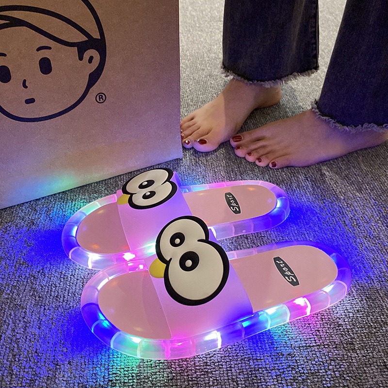 Funny Big Eyes Luminous Slide  - огляд і ціна Home Bath